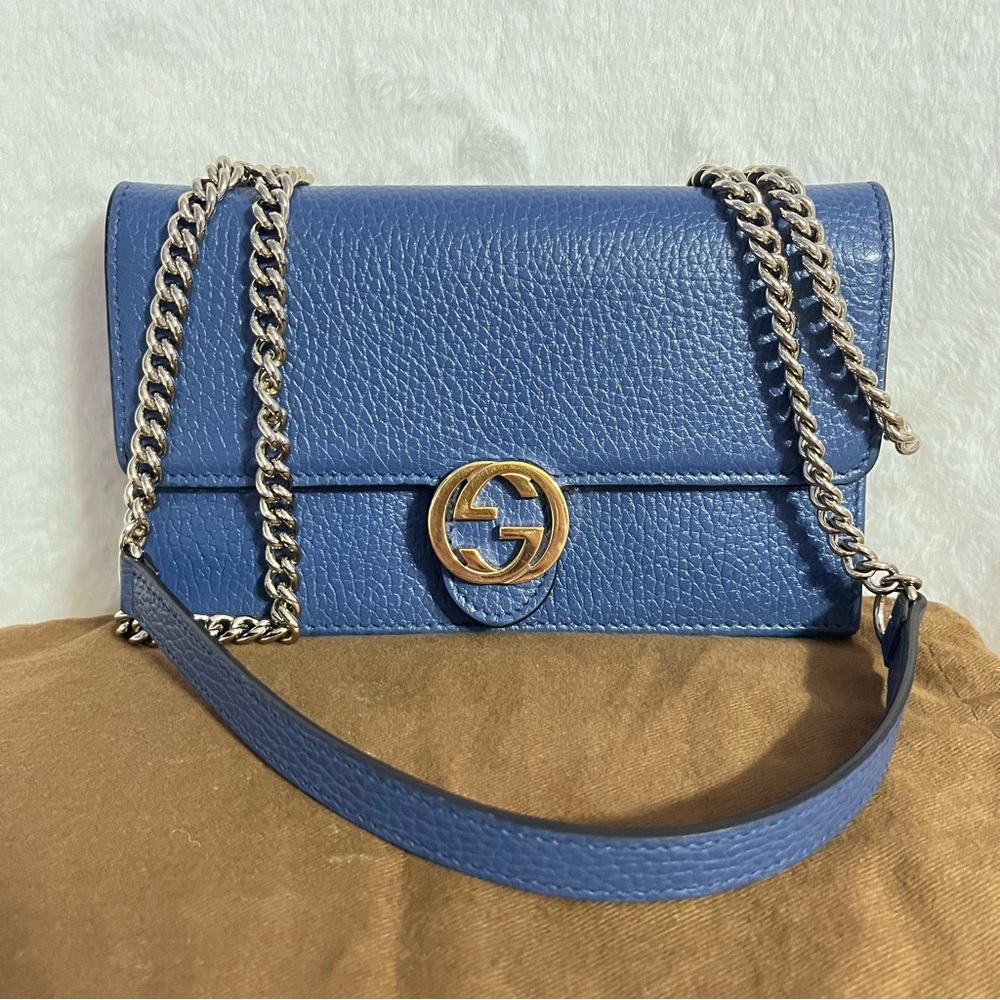 Gucci interlocking woc